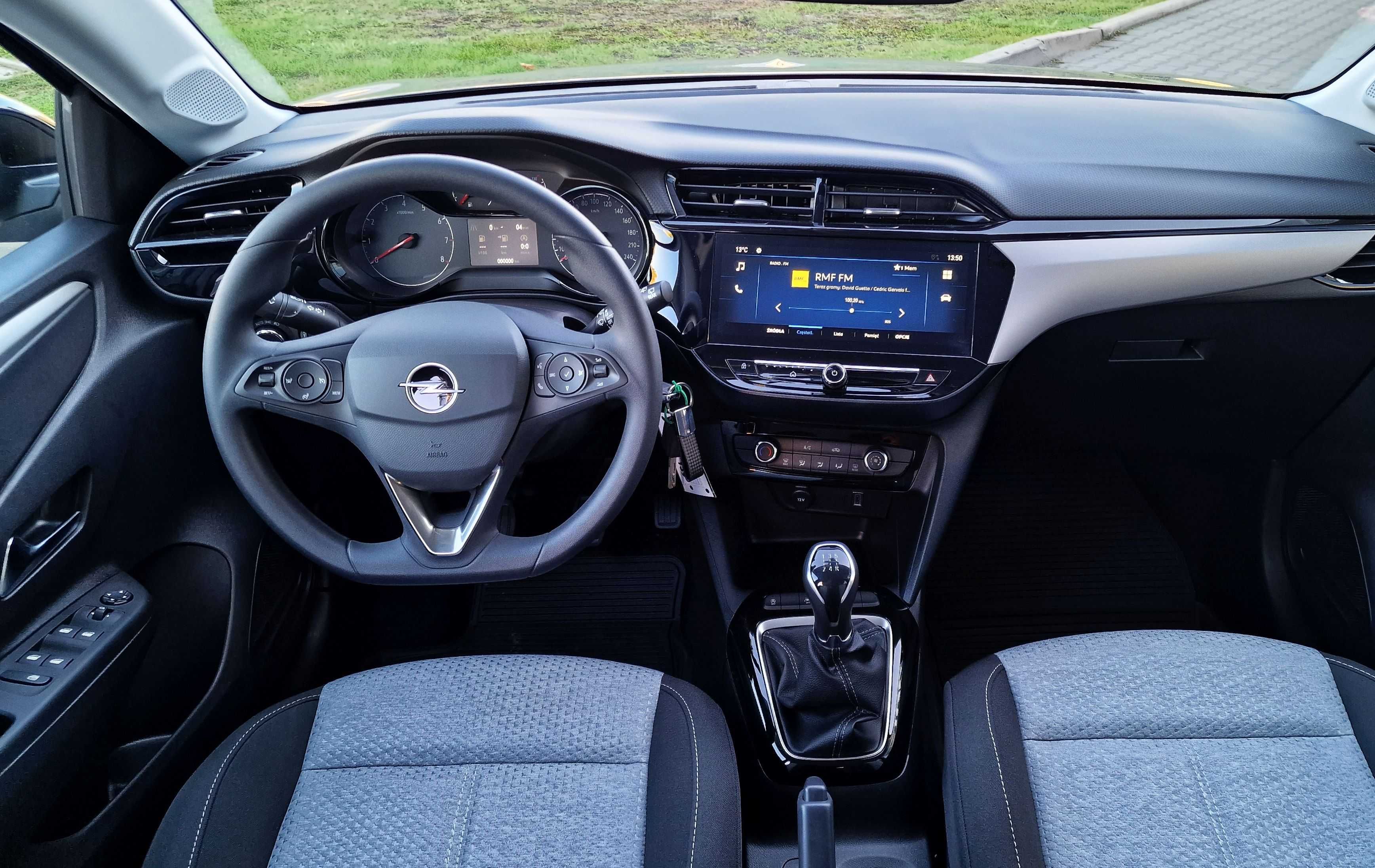 Wypożyczalnia aut OPEL CORSA 1.2 turbo 2024r. ! Wynajem aut osobowych