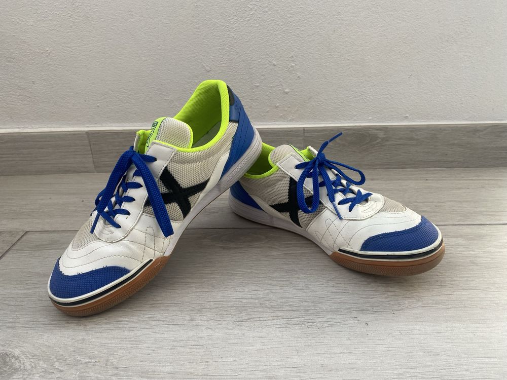 Sapatilhas futsal Munich tamanho 40