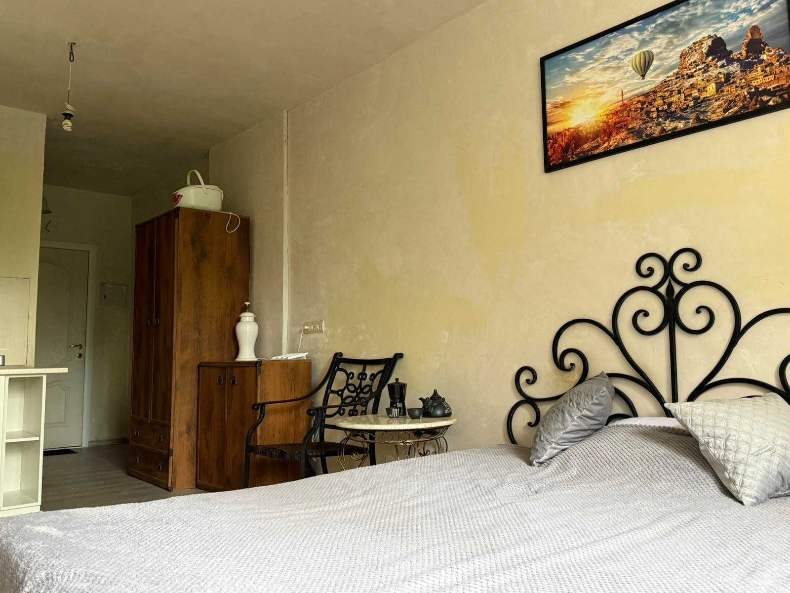 Продаж квартири по вул. Жамбила Жабаєва, 22 метро Сирець