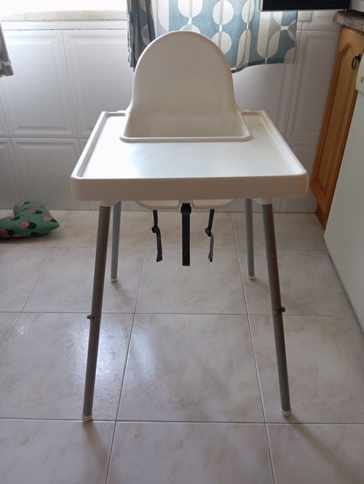 Cadeira de refeição IKEA