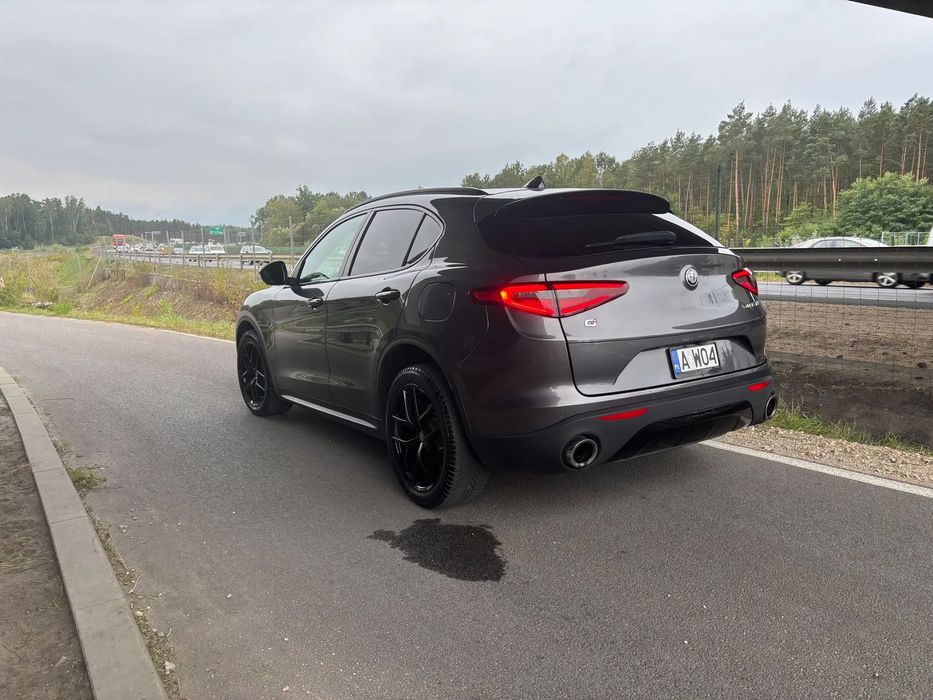 Alfa Romeo Stelvio Q4 280km 4x4 Harman Kardon ACC niski przebieg 80tys Zamiana