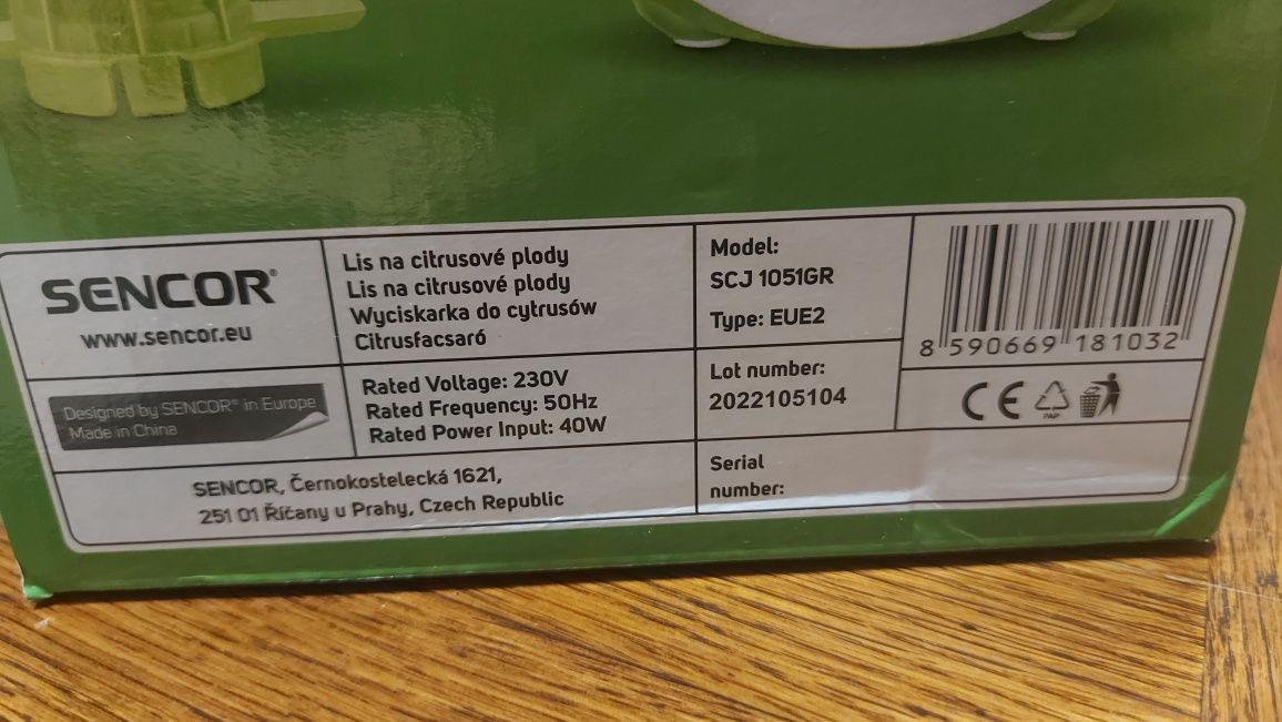 Wyciskarka do cytrusów Sencor pojemność 0,7 litra
