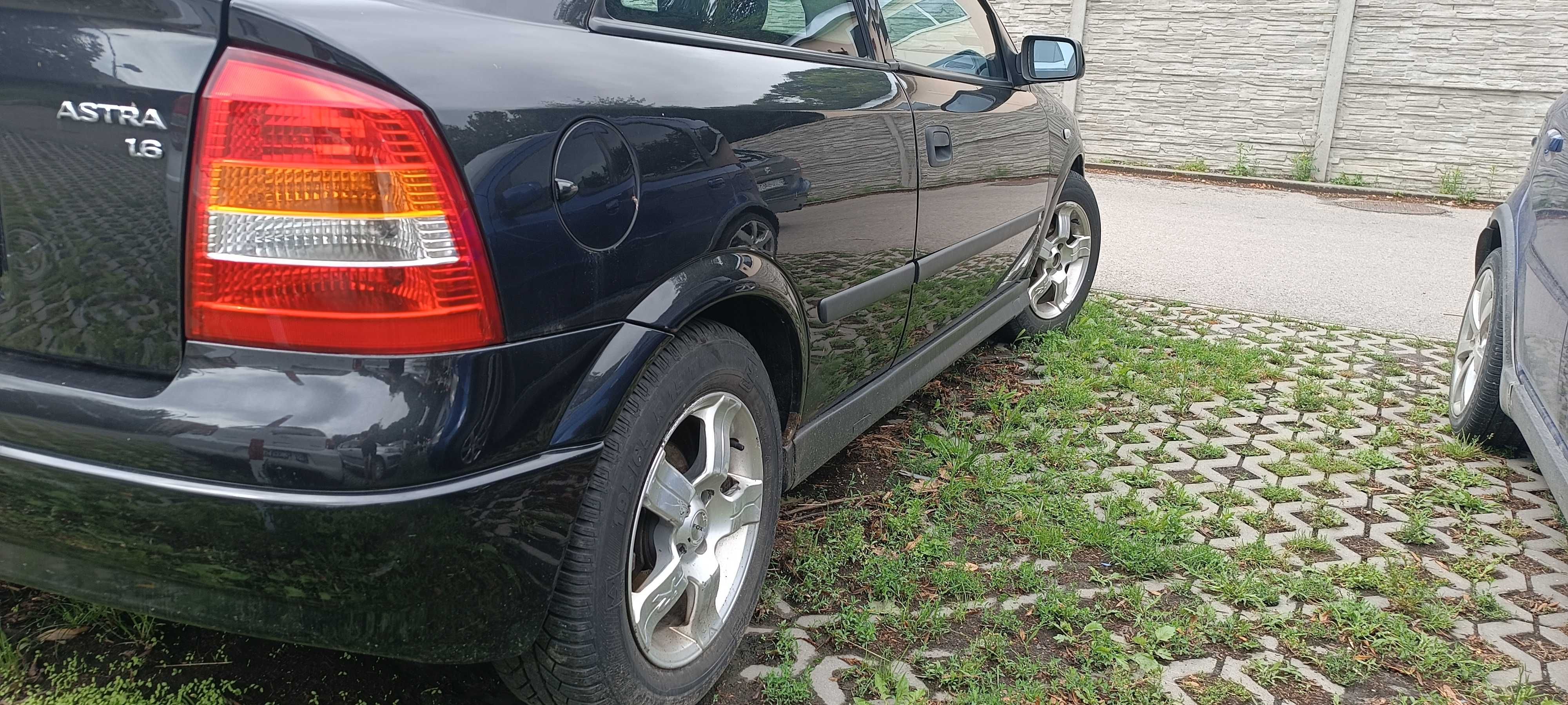 Sprzedam opla idealny na dojazdy do pracy