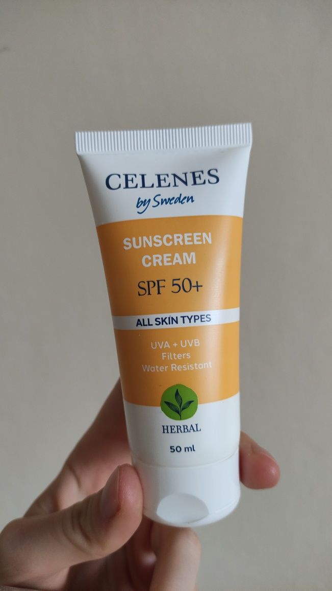 Сонцезахисний крем Celenes Швеція Herbal Sunscreen Cream SPF 50+