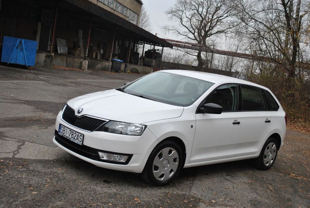 Skoda RAPID Niski przebieg, podgrzewane fotele, Spaceback, idealny STAN !