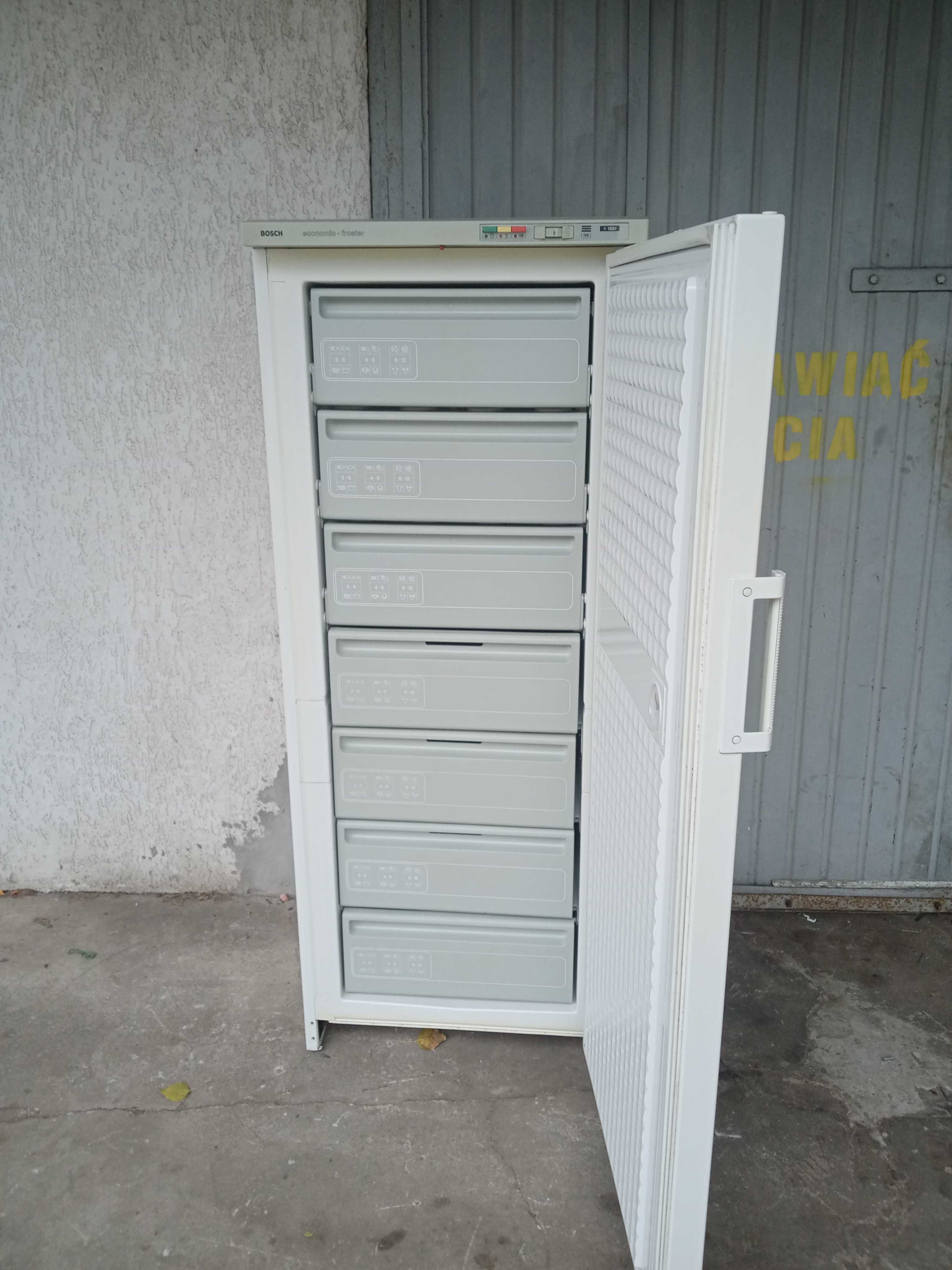 Zamrażarka Bosch GSA3011