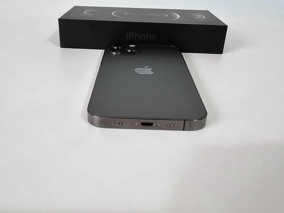 Iphone 12PRO 256GB.  77% Bateria.  Excelente.  Como novo