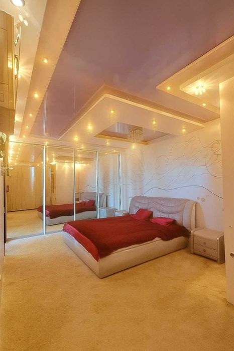 Оренда видової 2-кім. квартири на Харківському шосе, 152.