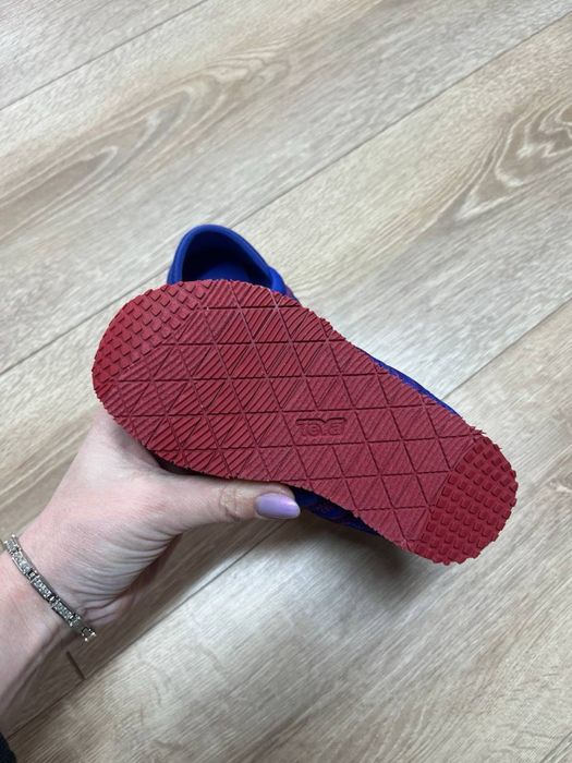 Дитячі сліпони/тапки/капці з мякою пятою Teva 28, 32, 33/34, 35
