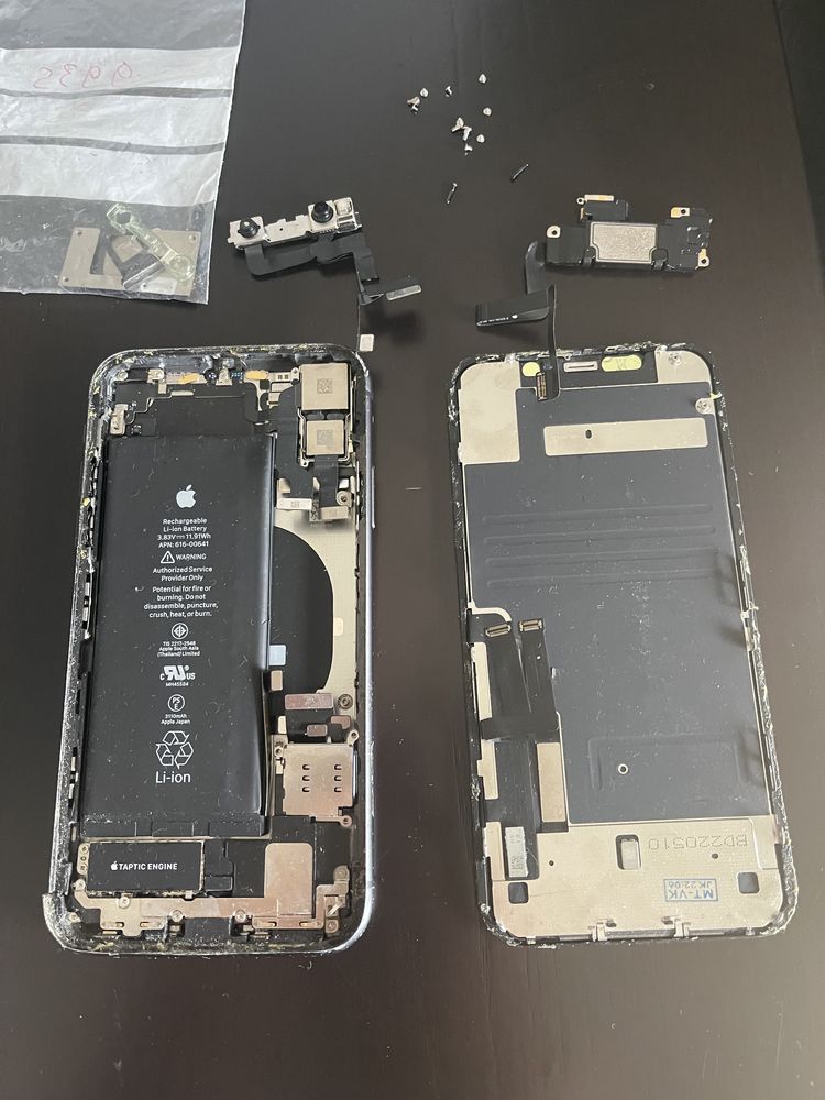 iPhone 11 ás peças