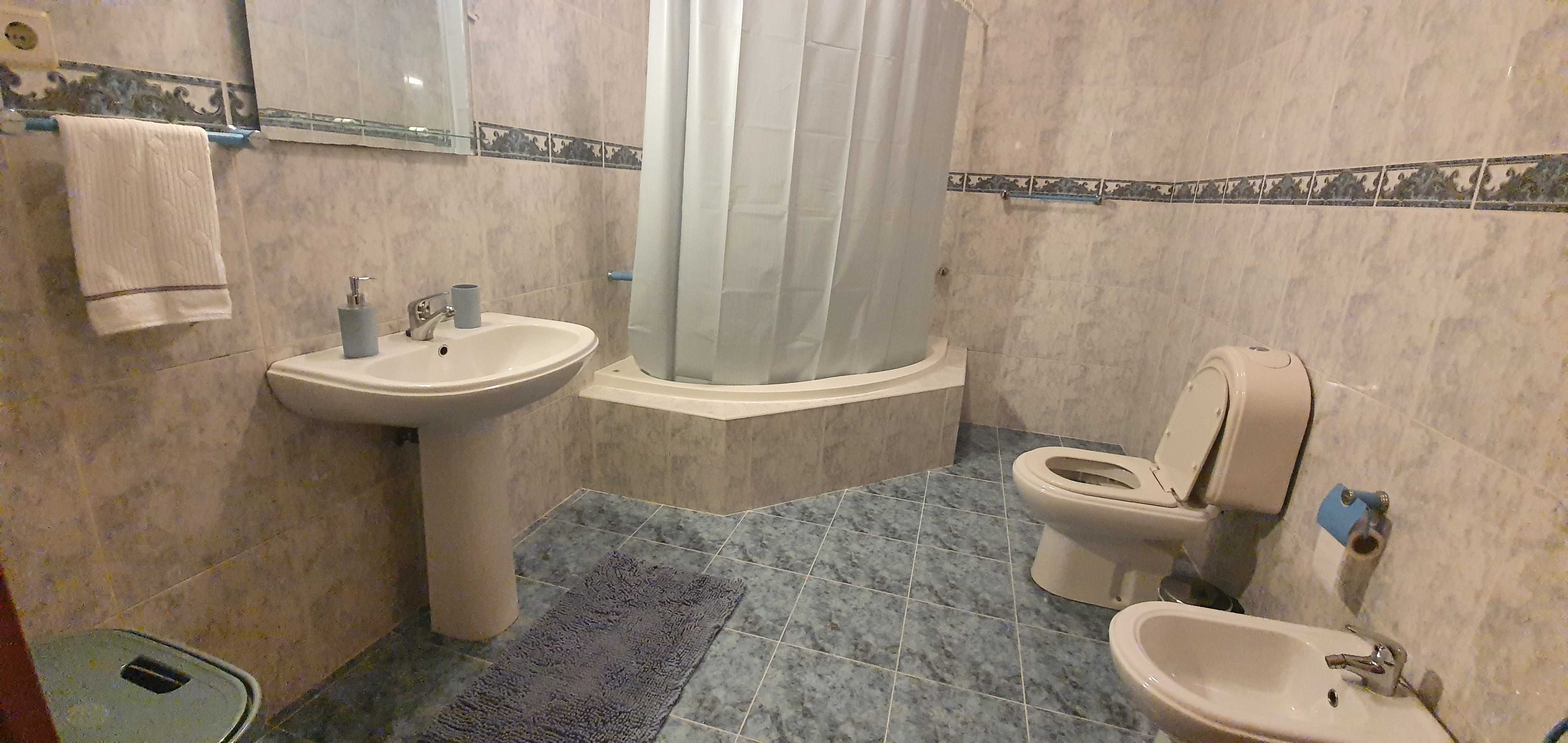 Quarto suite Lamego estudante