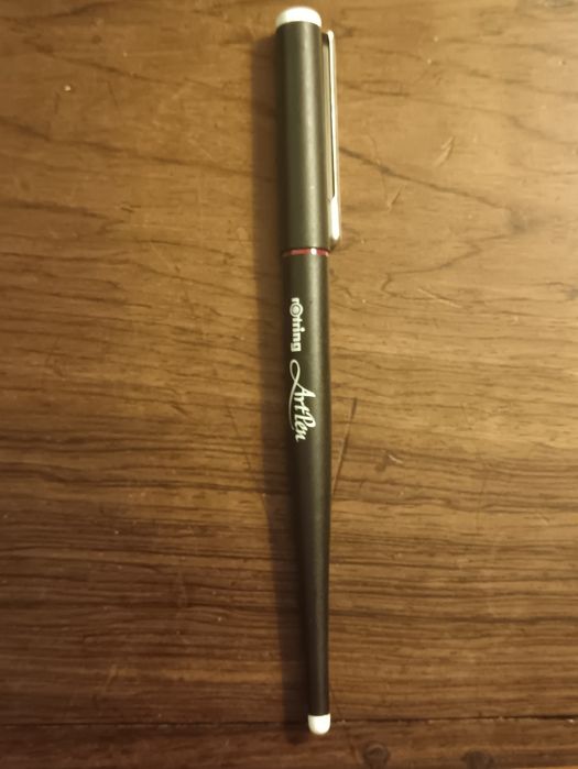 Caneta Rotring Artpen