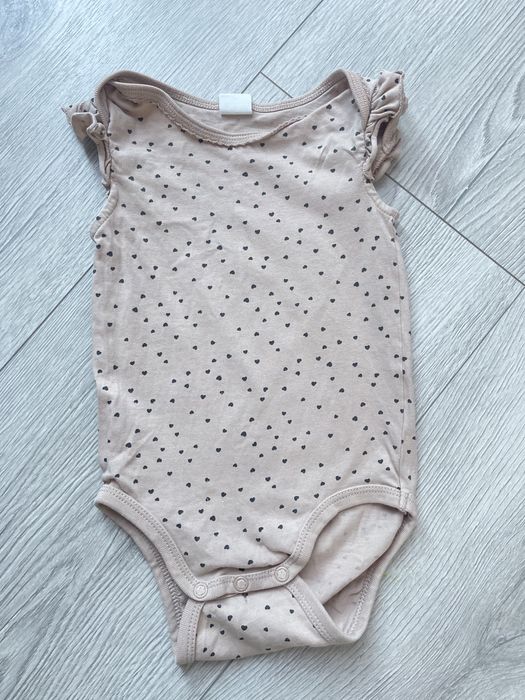 Body - H&M- 80- serduszka