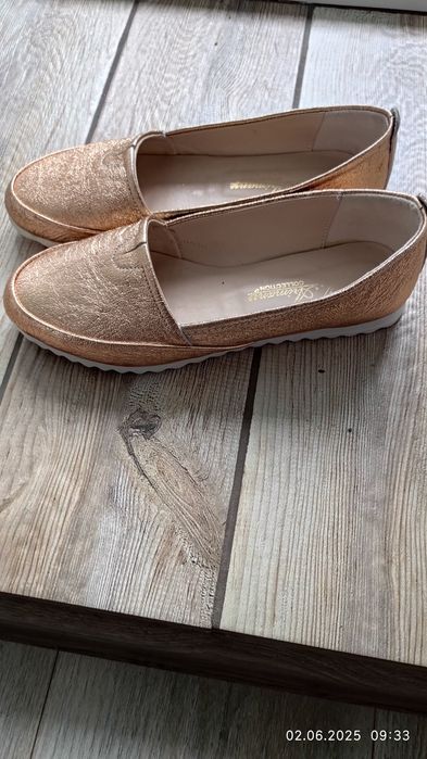 Балетки кожаные новые