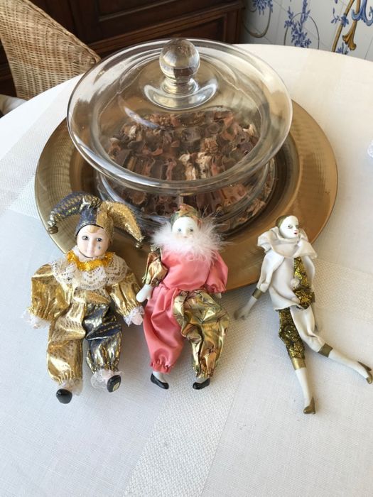 Bonecos porcelana