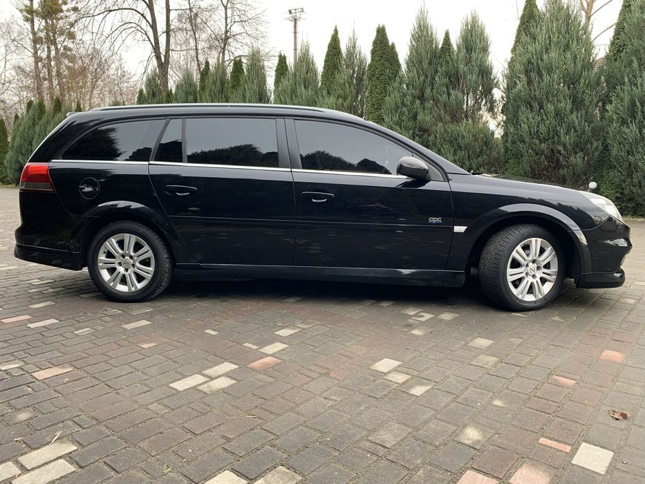 Opel Vectra Caravan OPC line