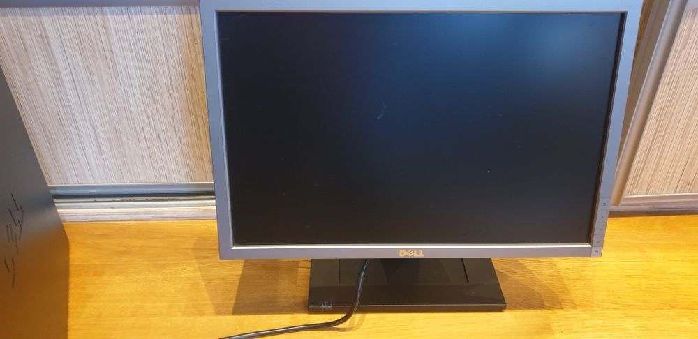 Monitor Dell E1909Wf