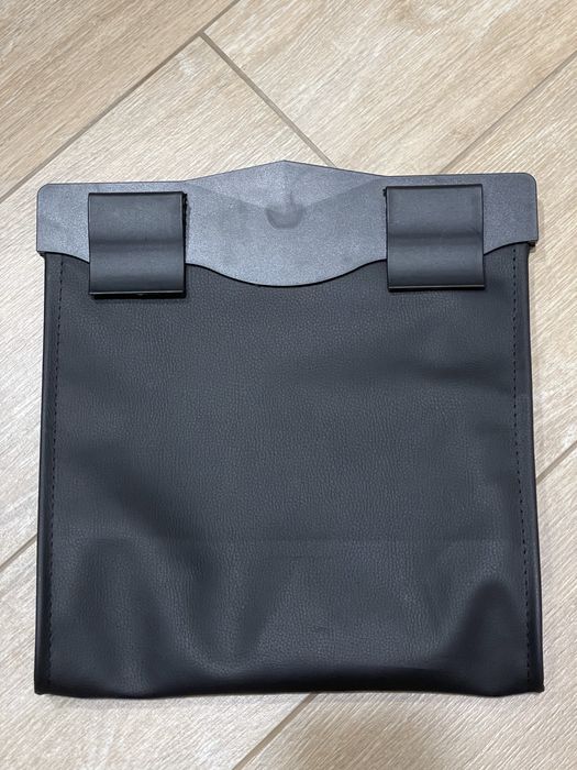 Органайзер Tesla Y для другого ряду сидінь