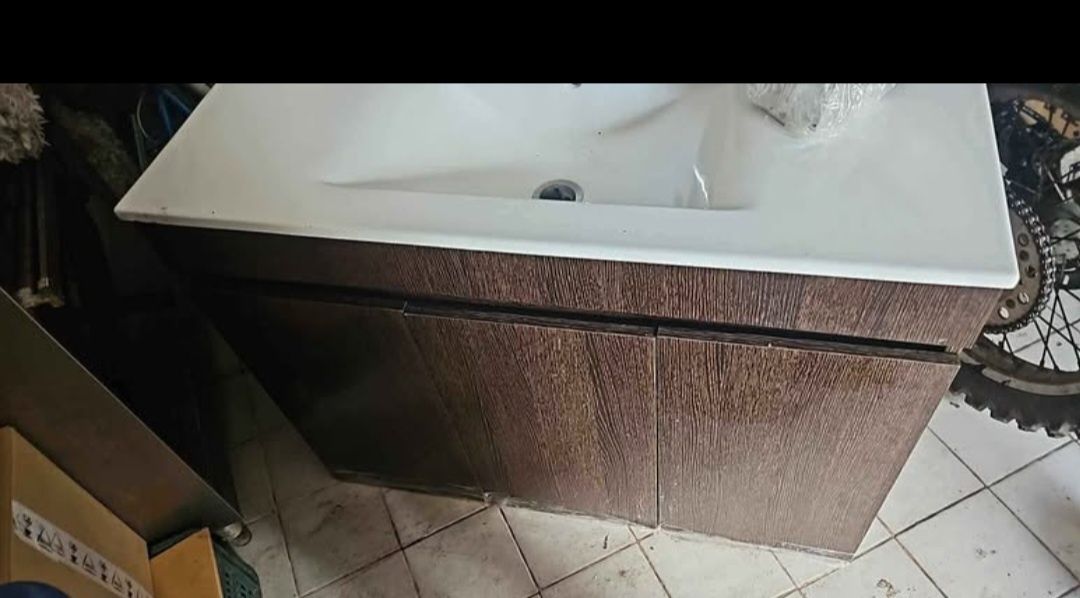 Movel cada de banho