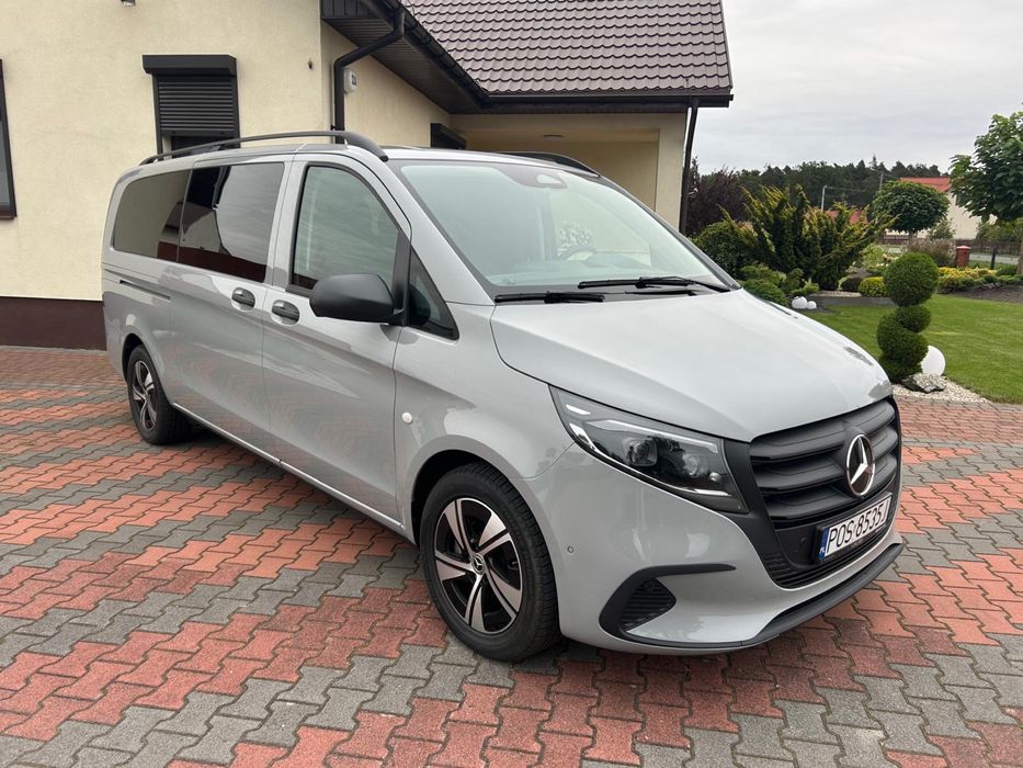 Wynajem busa 8 osobowego