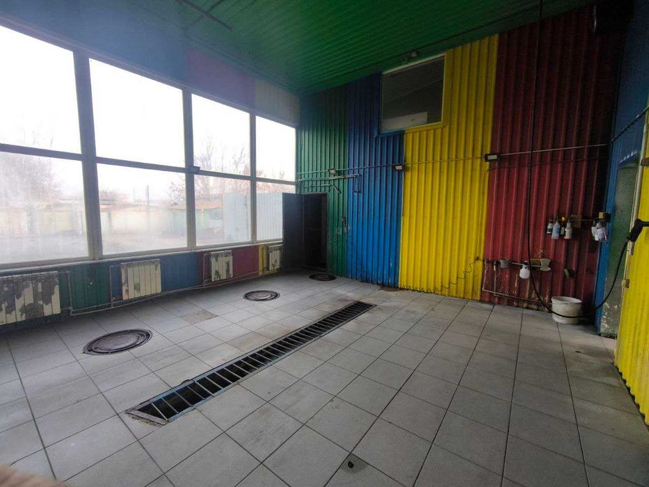 Без % Продаж автомийки 3 поста. Фасад Братиславська 54