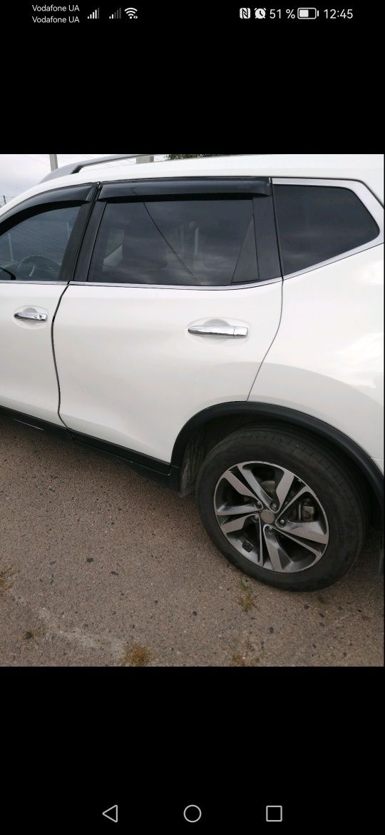 Продам Nissan Rogue 2014 13500