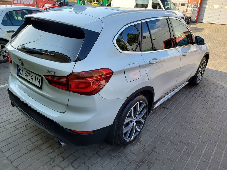 Продам BMW X1 (F48) xdrive 2.0