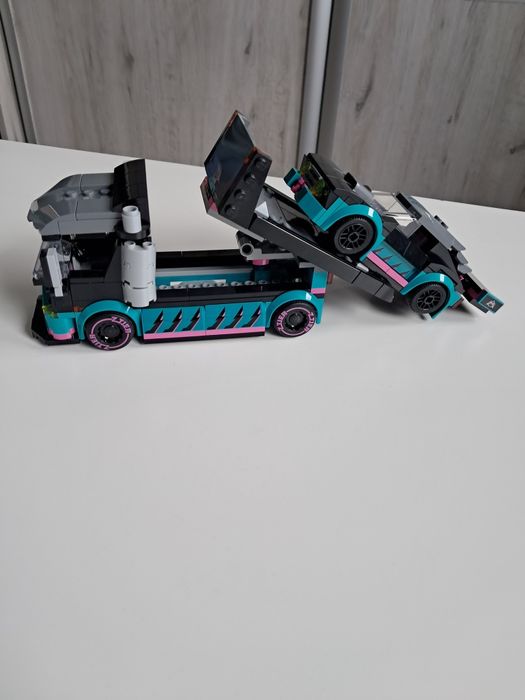 Lego city 60406 samochód wyścigowy z lawetą