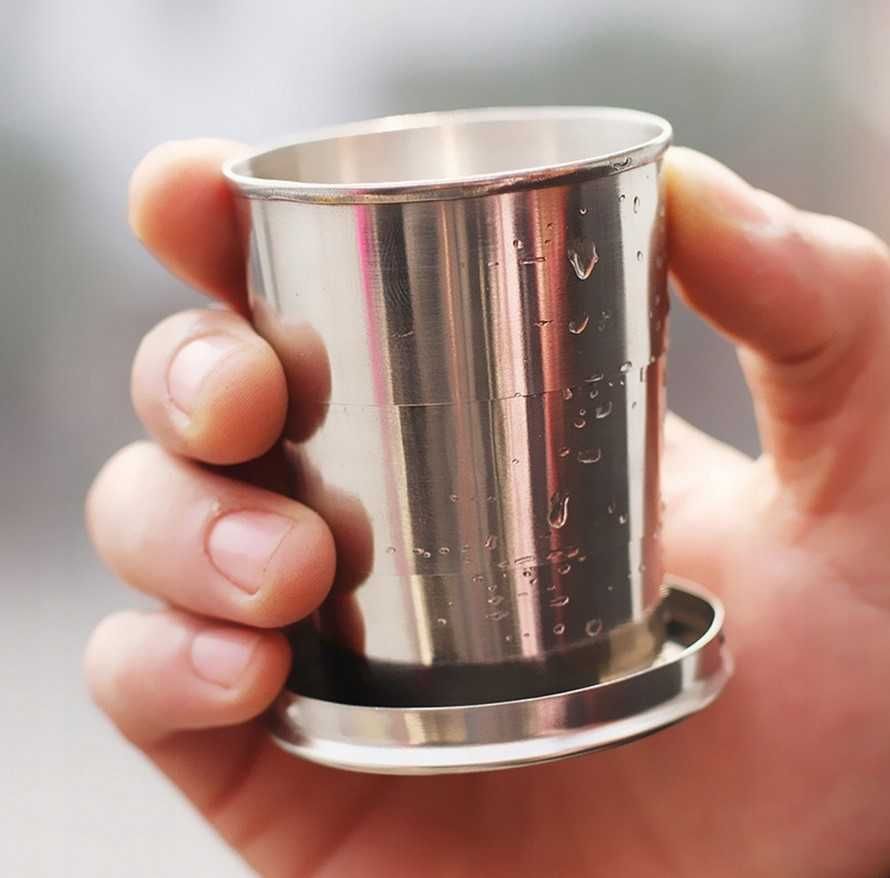 Kubek turystyczny składany pod biwak, namiot, działkę  240ml