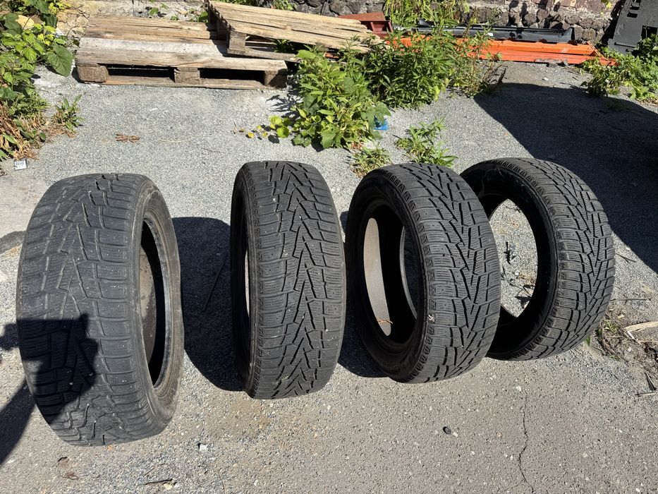 Продам резину 205/55 r16