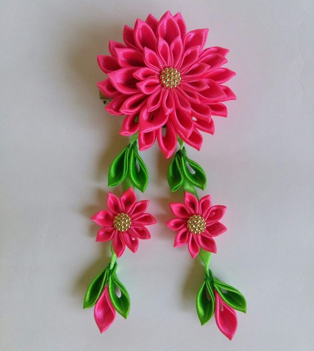 Заколка Украшения ручной работы из атласных лент