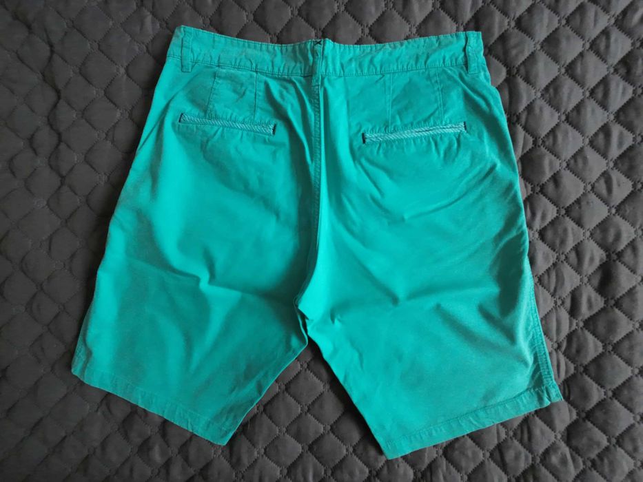 Wygodne spodenki męskie Vistula 100% bawełna, Rozmiar 32