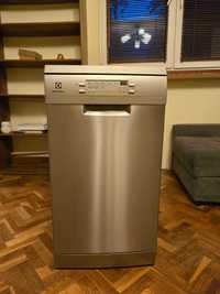 Używana dwuletnia zmywarka Electrolux ESM64320SX 44,6cm