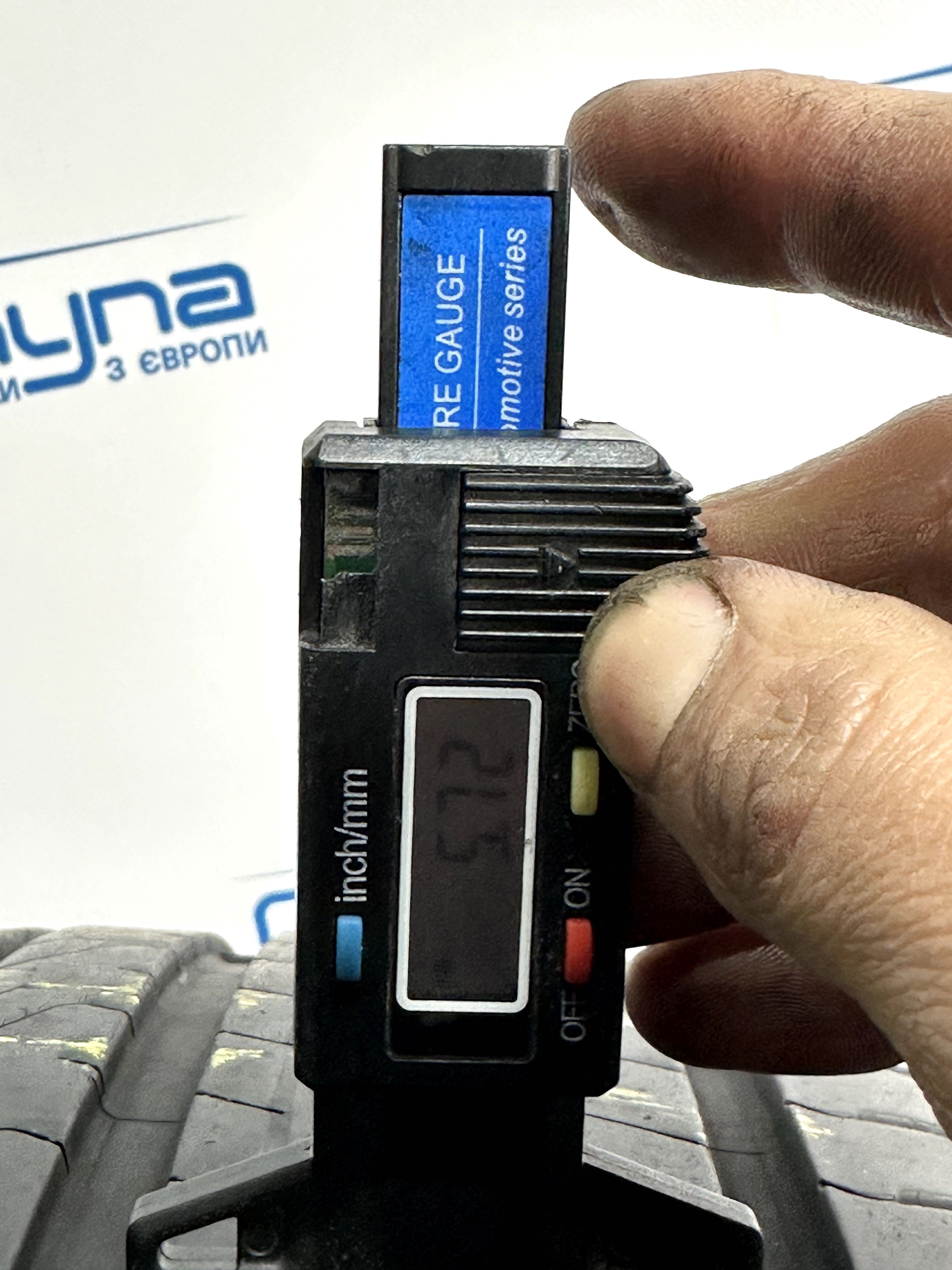 Літні шини 235 45 R18 94W Pirelli Cinturato.  2019р