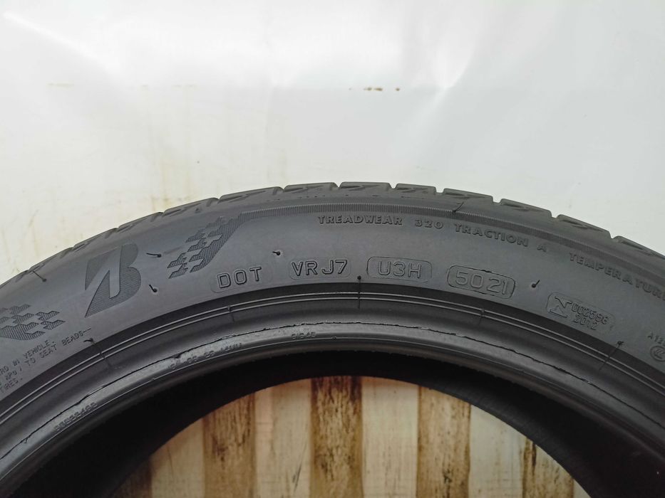 Bridgestone Turanza T005 225/45/18 21r. 91Y 2x6,3mm 2x5,8mm (1039)