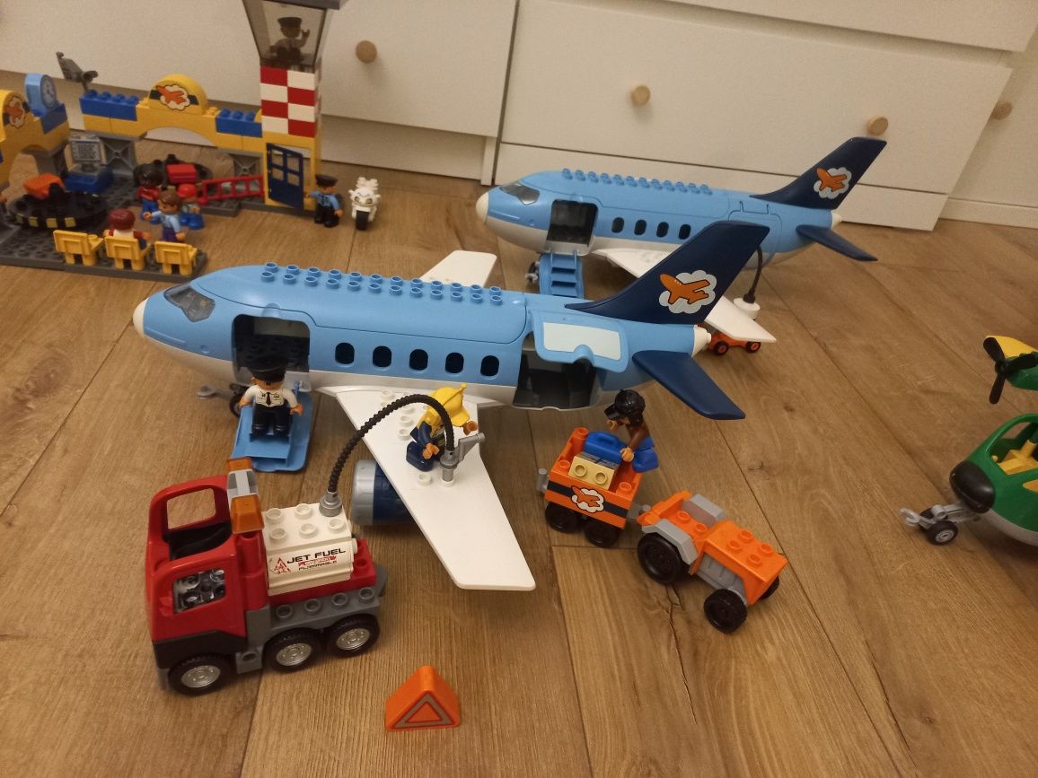 Lego duplo mega lotnisko samoloty 5595