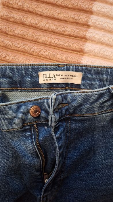 Продам нові джинси  ,турція