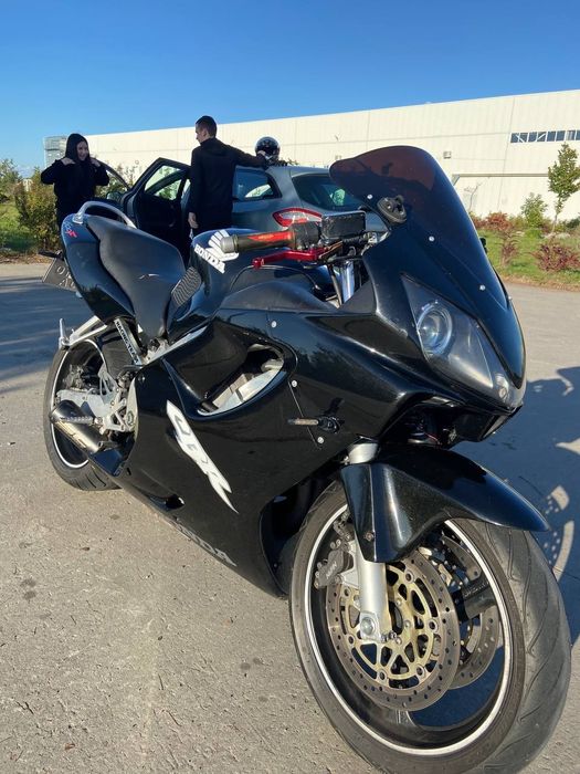 Honda cbr 600 f4 продам/обмен