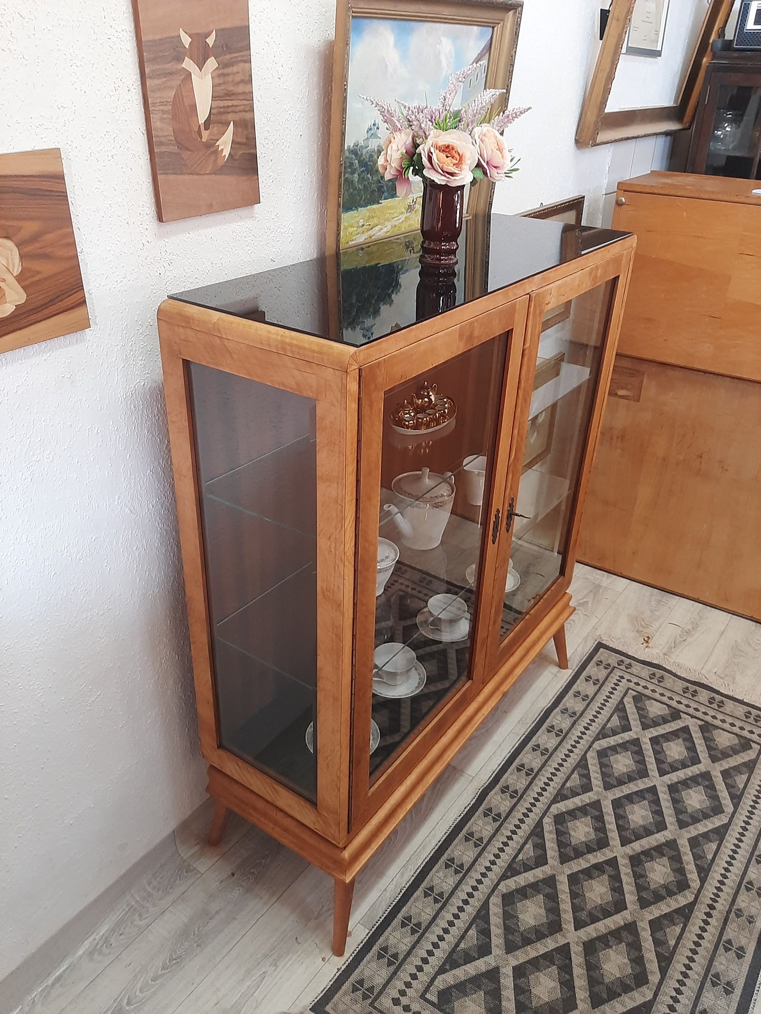 Komoda / witrynka w stylu art deco po renowacji