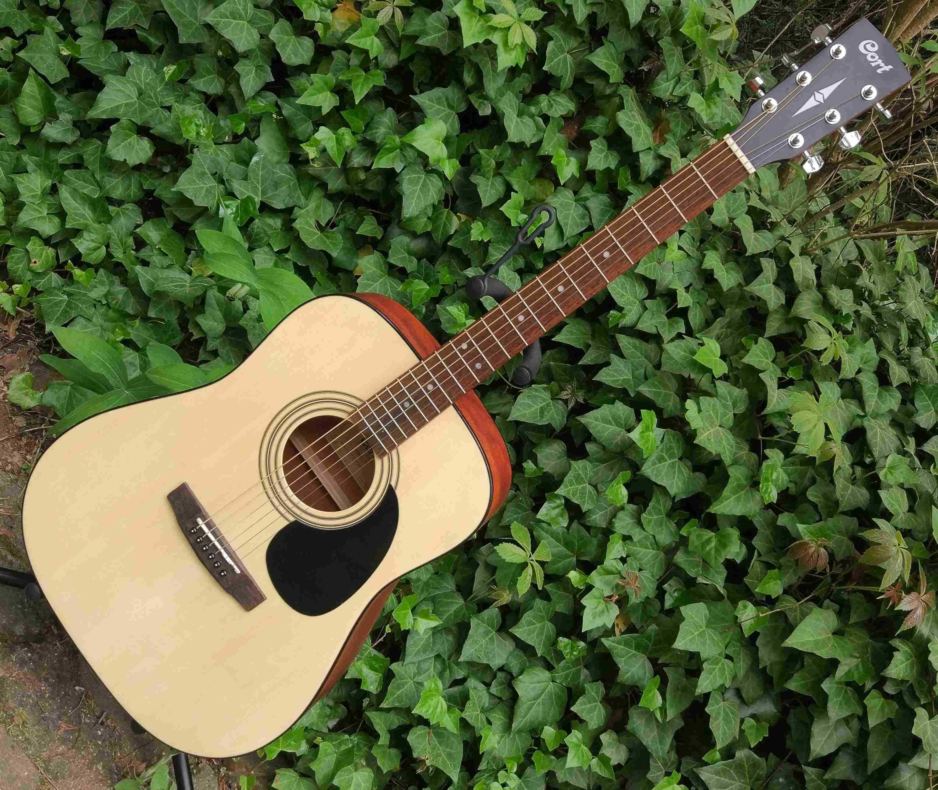 Gitara akustyczna Cort AD810 OP- idealny stan