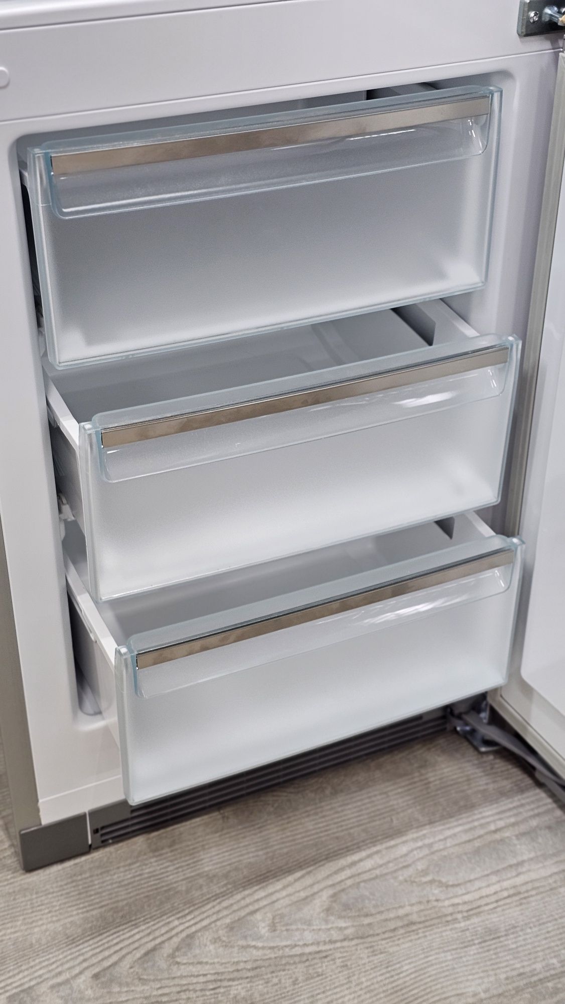 Холодильник-морозильник KFN 29283 D Стан макс ТОП  NoFrost DunaCool