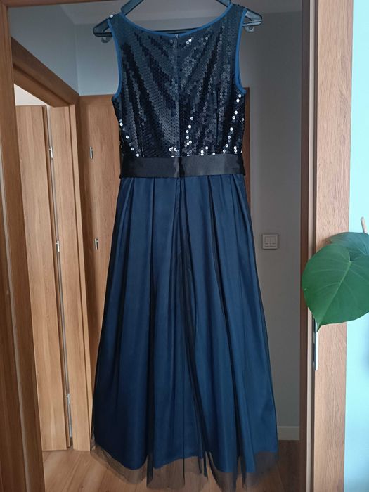 Piękna suknia balowa Apart r. 36