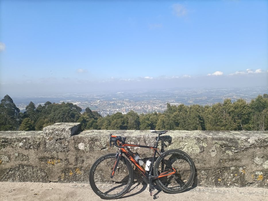 KTM Revelator carbono