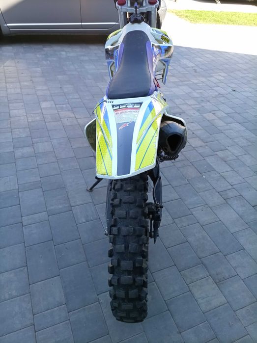 Sprzedam CROSS 250