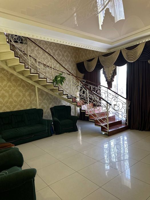 Аренда 2 эт дома ! Полтавское шоссе. Передовая. Левый берег