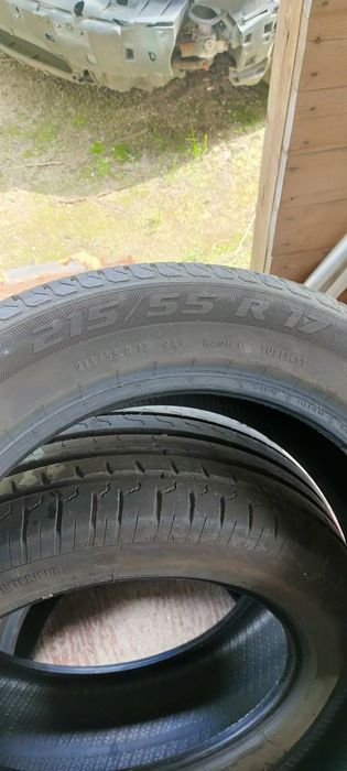 Pneus 215/55/17 como novos
