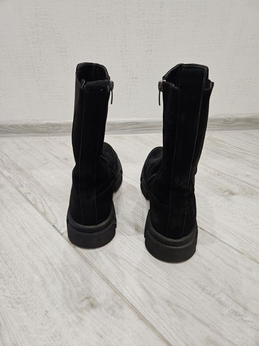 Замшеві Челсі Українського бренду VZHENEBOSI