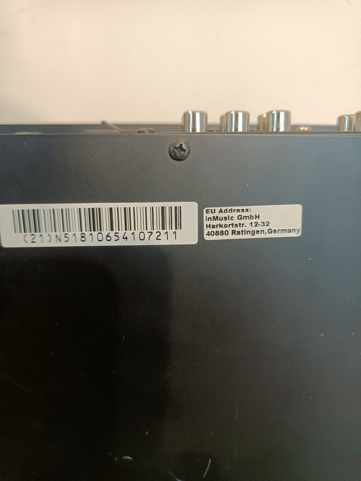 Numark 101 2 kanałowy mikser dla DJ -a