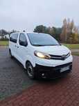 Wynajem busa 9 osobowego wraz z kierowcą lub bez