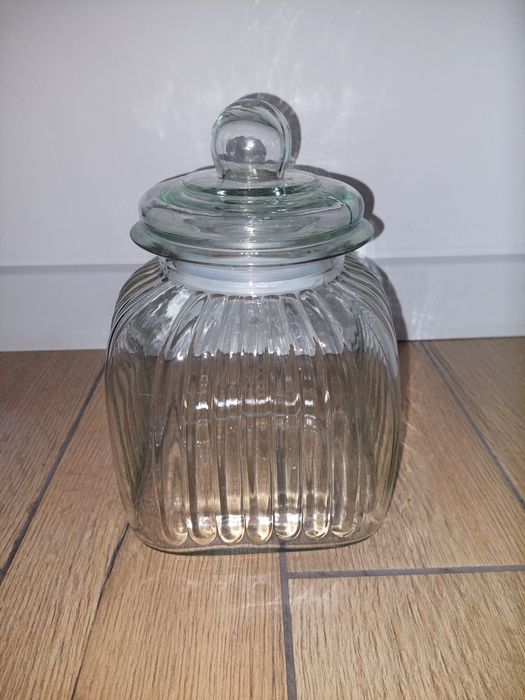 Słój ozdobny 15 cm